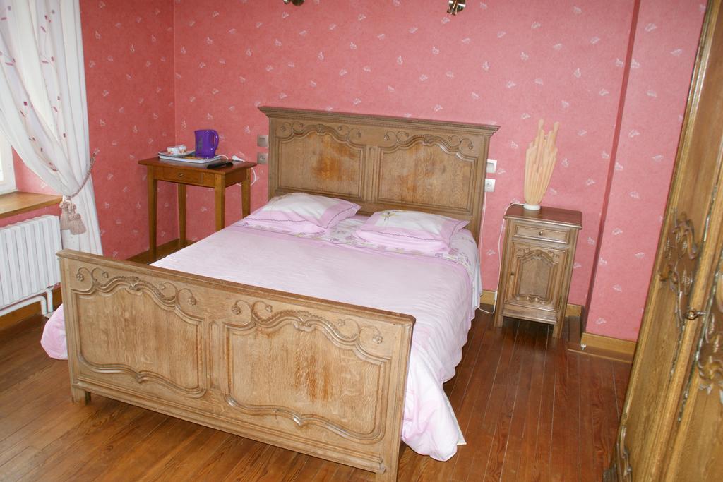 Le Relais Postal Bed & Breakfast Courson Luaran gambar